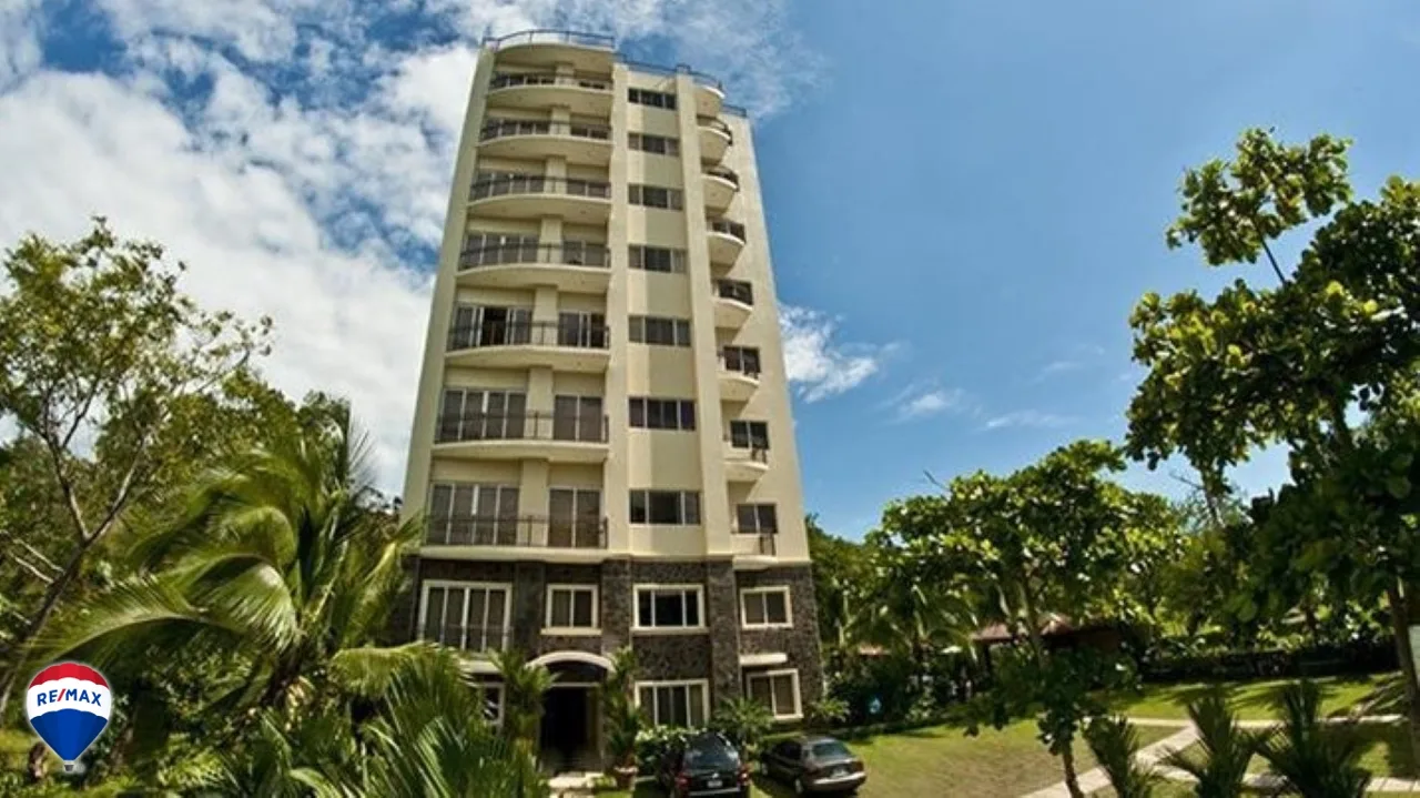 La Torre Condo – Two Bedroom ǀ Herradura