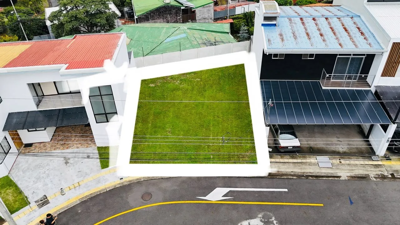 Lot for Sale in Condominio Altana – Brasil, Santa Ana, Costa Rica