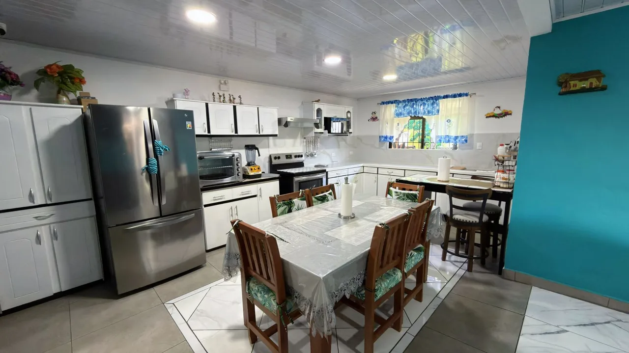 For Sale: Beautiful 3-Bedroom Home in Perez Zeledon, Costa Rica — photo 5