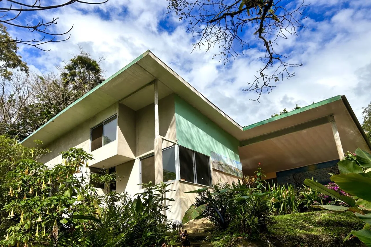 Charming Garden Residence on 1.23 Acres | 2 Bedrooms + Loft | Nuevo Arenal, Guanacaste Costa Rica