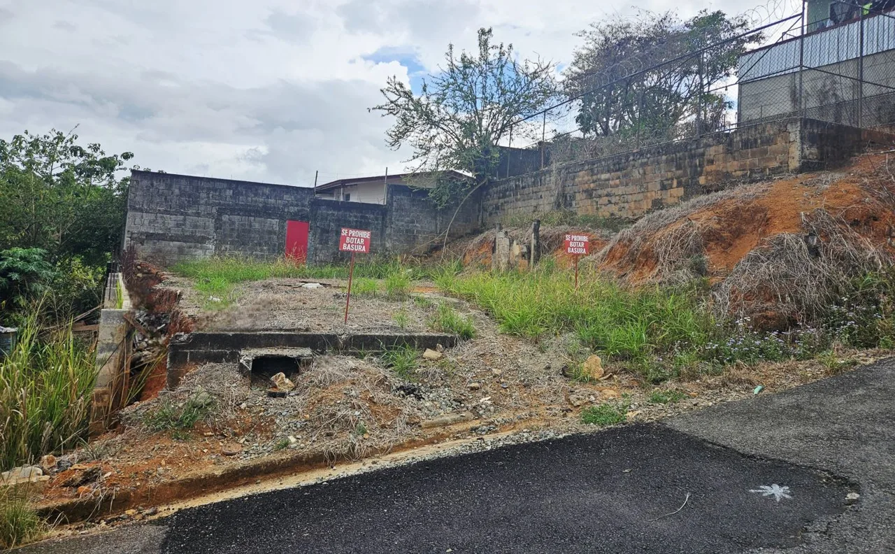 140M² PRIME LOT IN SAN ISIDRO, PEREZ ZELEDON | CENTRAL LOCATION &amp; READY TO BUILD — photo 2
