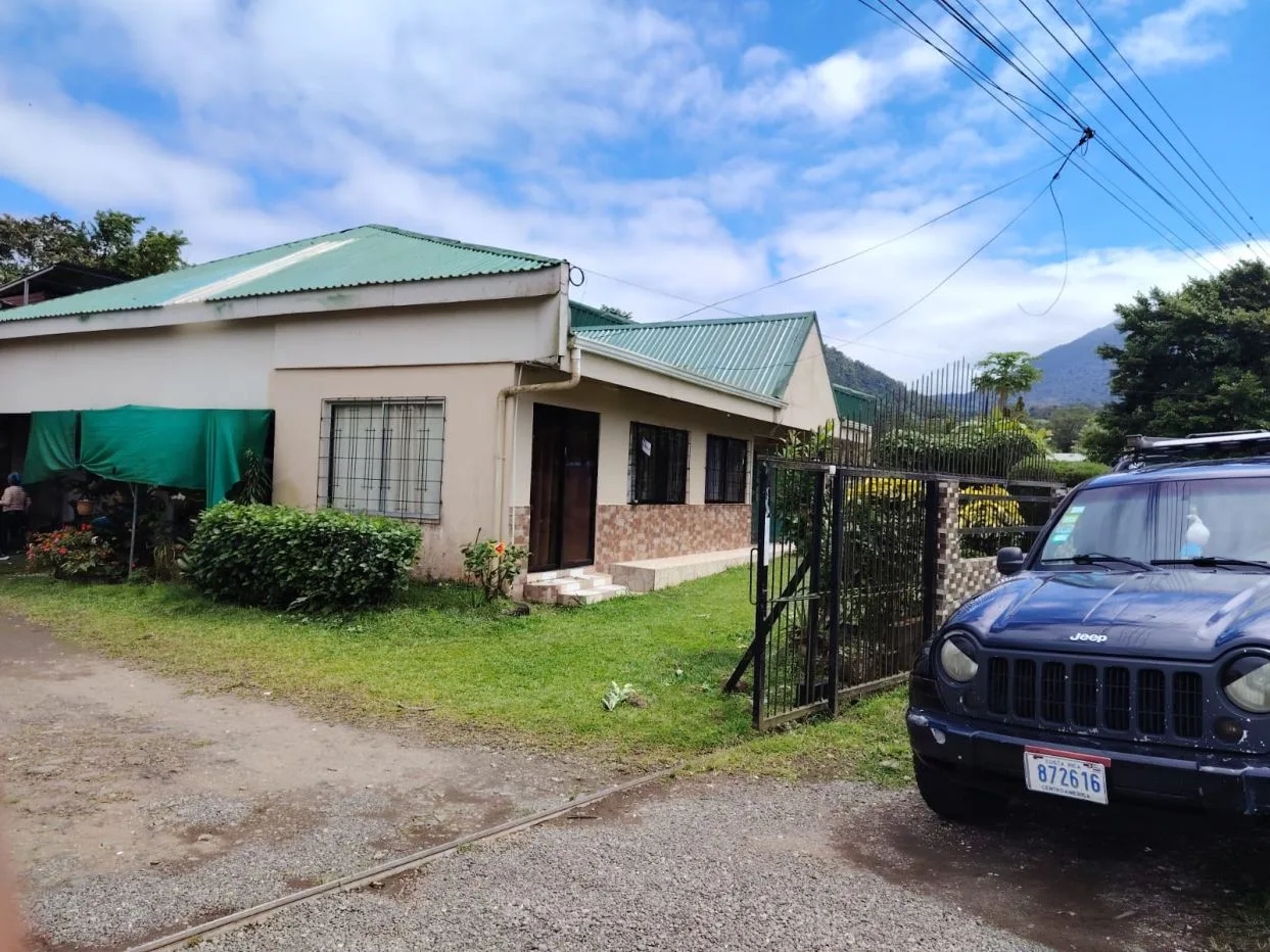 House with Apartments for Sale – Downtown Bijagua, Upala