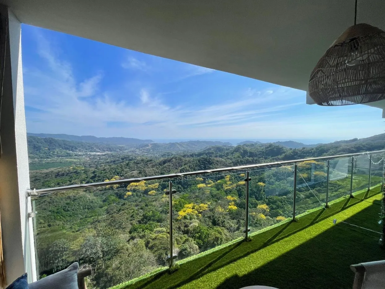 Stunning 2-Bedroom Residence Above the City
