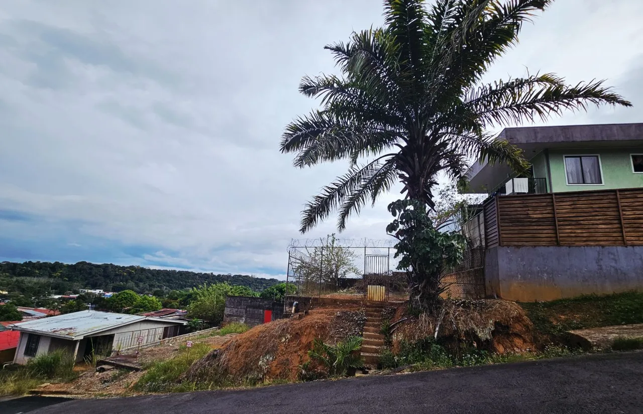 Elevated 111m² Lot in San Isidro, Perez Zeledon | Urban Views &amp; Ready to Build