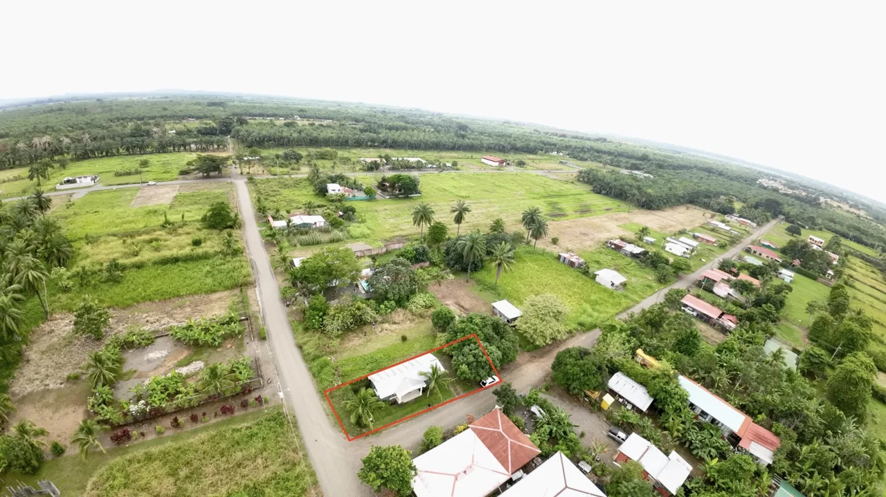 Two bedrooms house for sale $53,900 USD