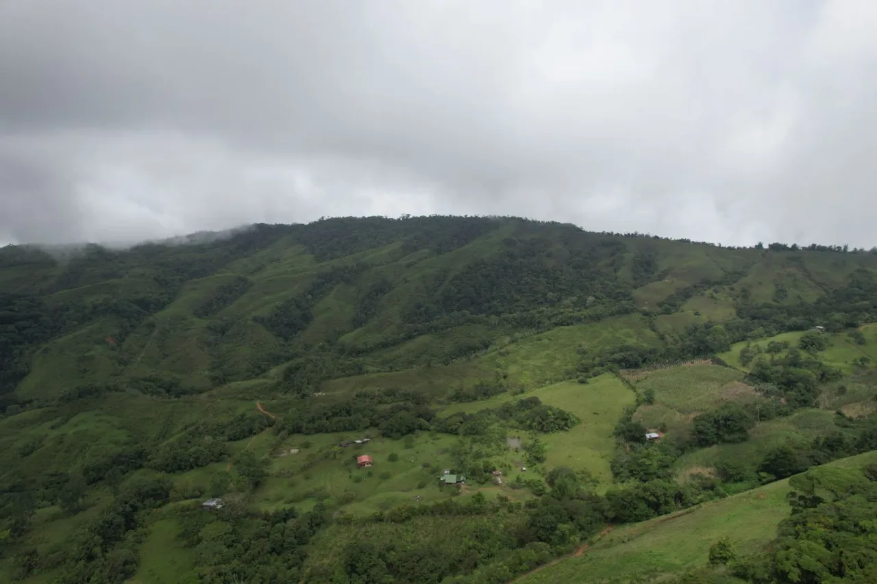 Epic Mountain For Sale With Mind-blowing Views Perez Zeledon Costa Rica — photo 3