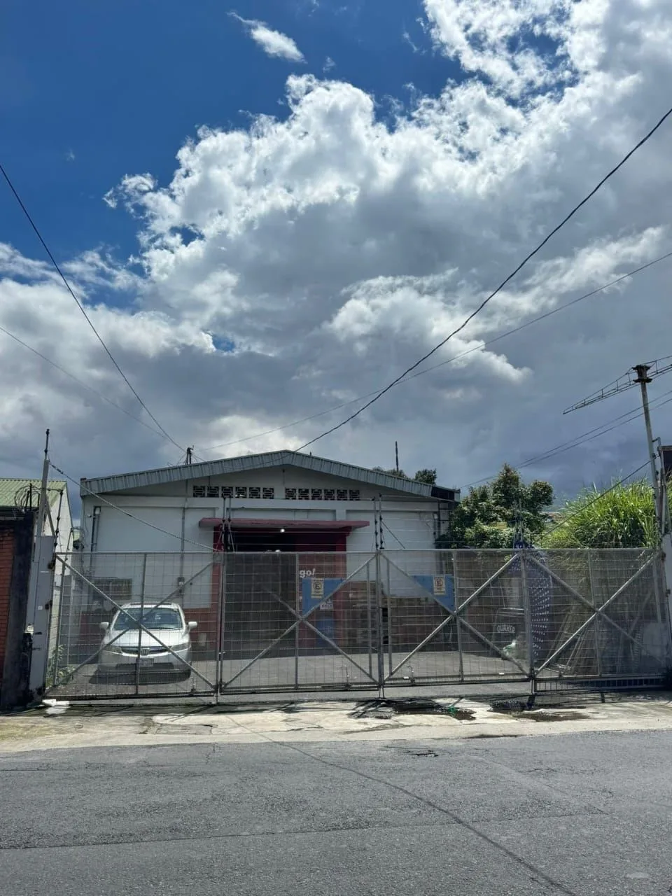 Spacious Property with High Commercial Potential – Tibás — photo 4
