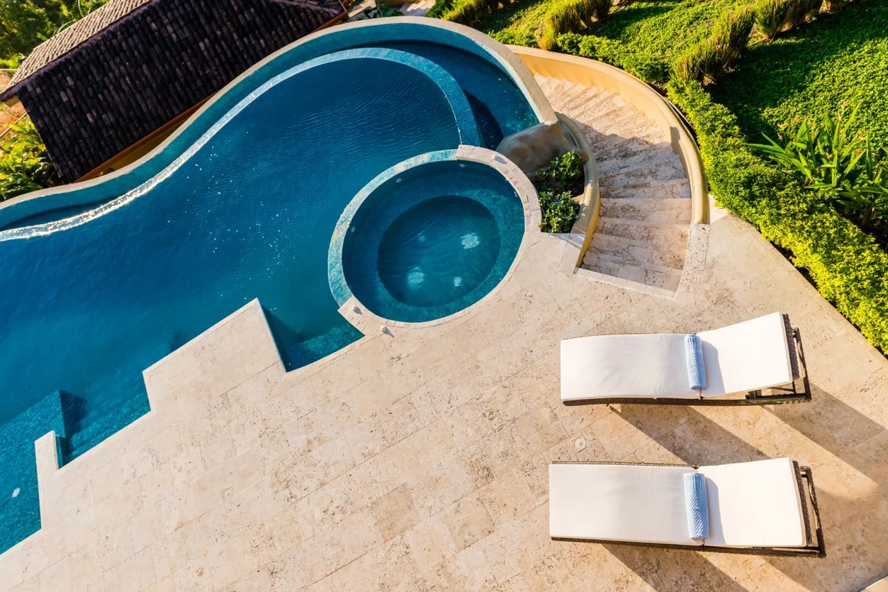 Casa del Atardecer ~ Luxury Ocean View Estate in Senderos — photo 3