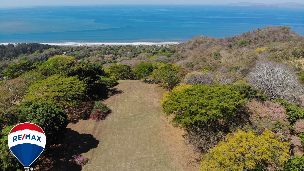 Panoramic View of Coast Line | Perfect for Hotel or Private Residence — photo 3