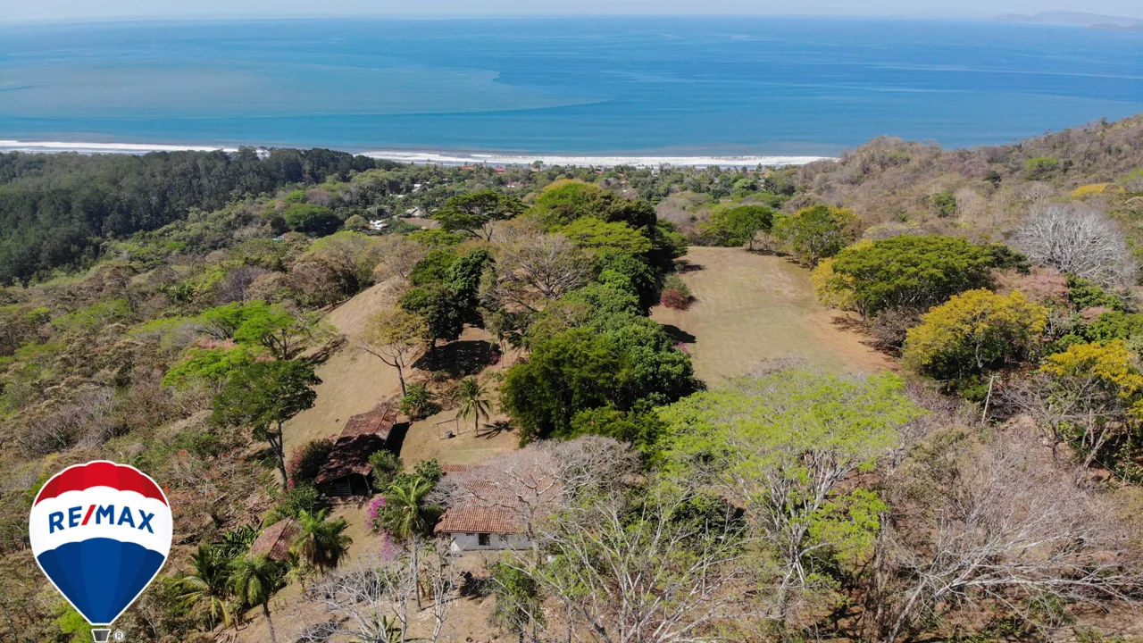 Panoramic View of Coast Line | Perfect for Hotel or Private Residence — photo 4