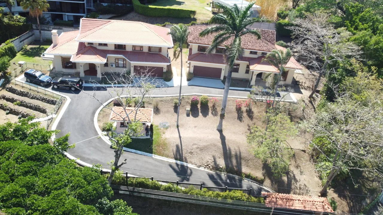 For Sale Unique Investment Opportunity in Escazú, Costa Rica!