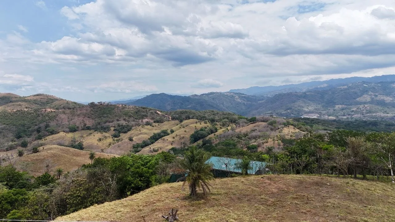 Lot in Turrubares with Stunning Mountain Views – Ready to Build — photo 5