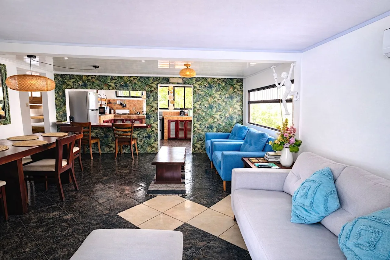 Prime Location in the Heart of Manuel Antonio