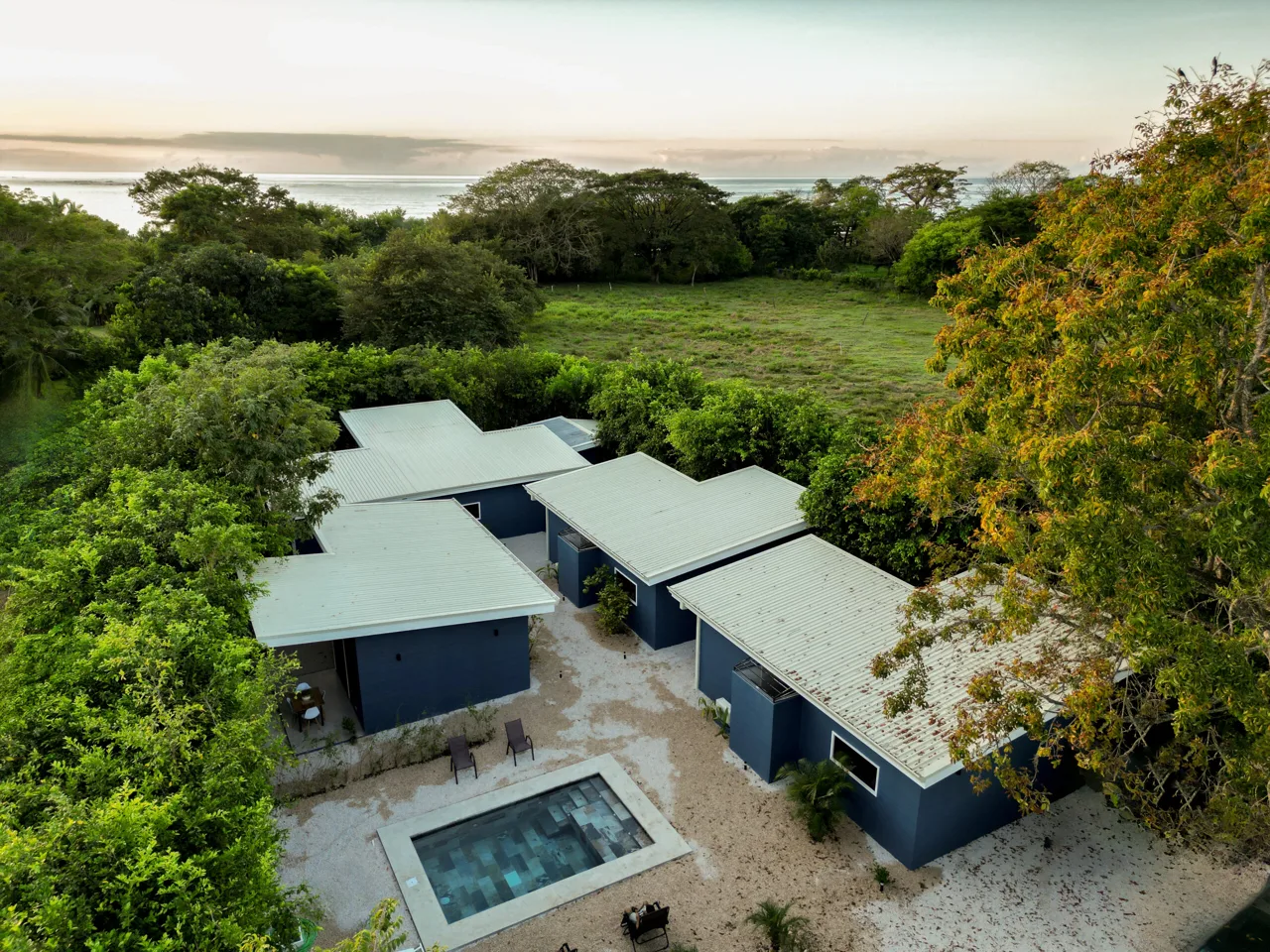 COZY LODGE INVESTMENT OPPORTUNITY STEPS FROM GARZA BEACH