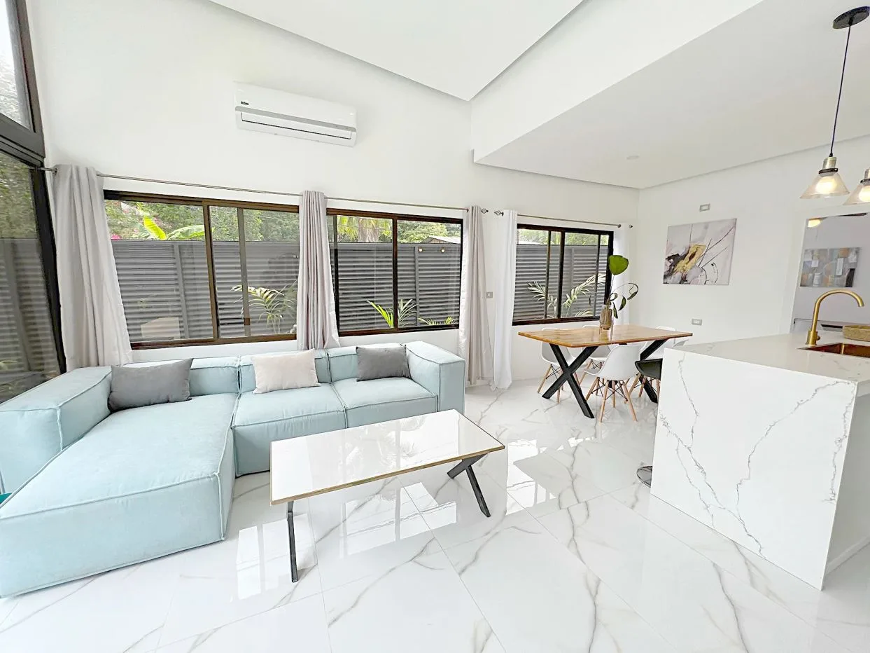 Sunset Serenity Oasis: Where Luxury Meets Nature Just Steps from Uvita Beach