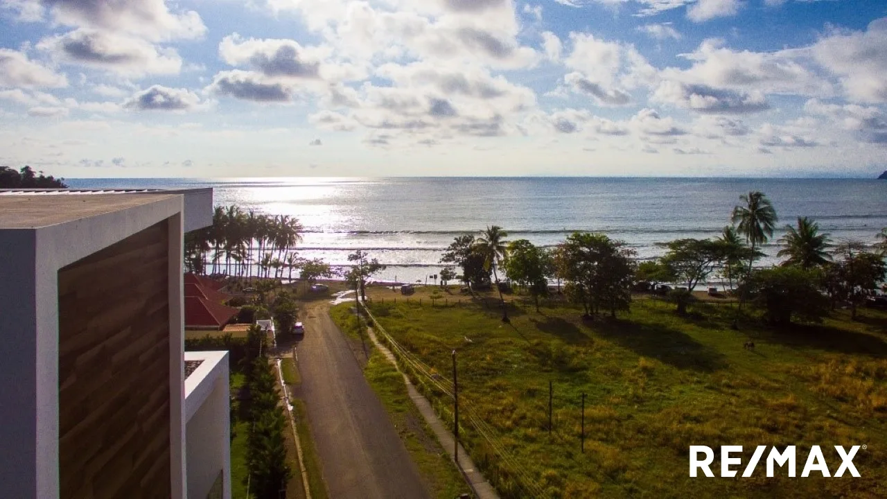 Oceanfront Development Parcel Jaco Beach — photo 3