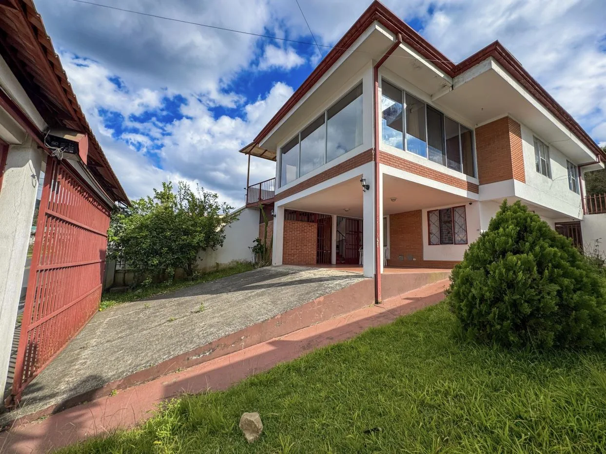 House for sale in Cartago Orosi Costa Rica