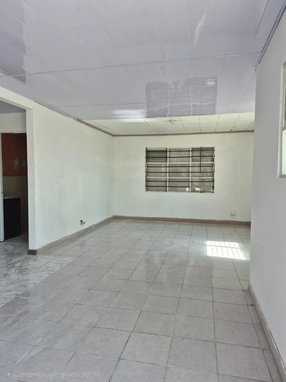 Commercial Property for Rent with Ample Parking – Ideal for Multiple Business Types — photo 5