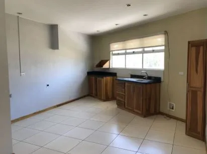Property with 3 Apartments for Sale — photo 4