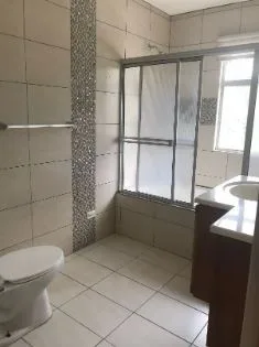 Property with 3 Apartments for Sale — photo 5