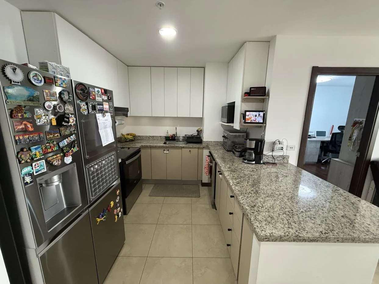Amazing Apartment For Sale in Torres Paseo Colón, San José — photo 3
