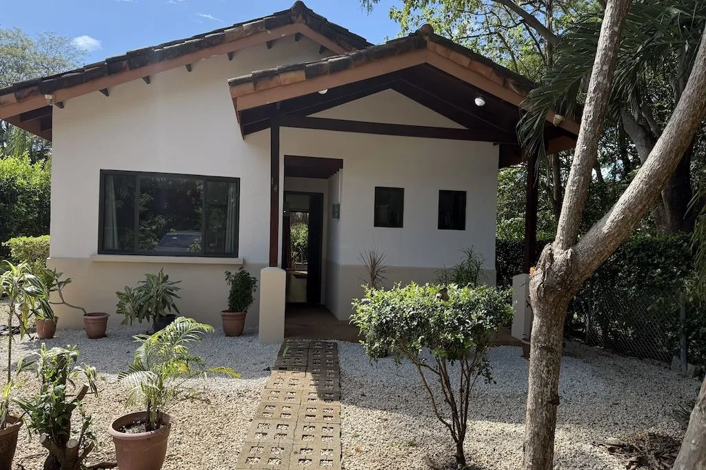Loma Verde 14 ~ Beautiful 2-Bedroom Home in Gated Community Near Tamarindo — photo 2