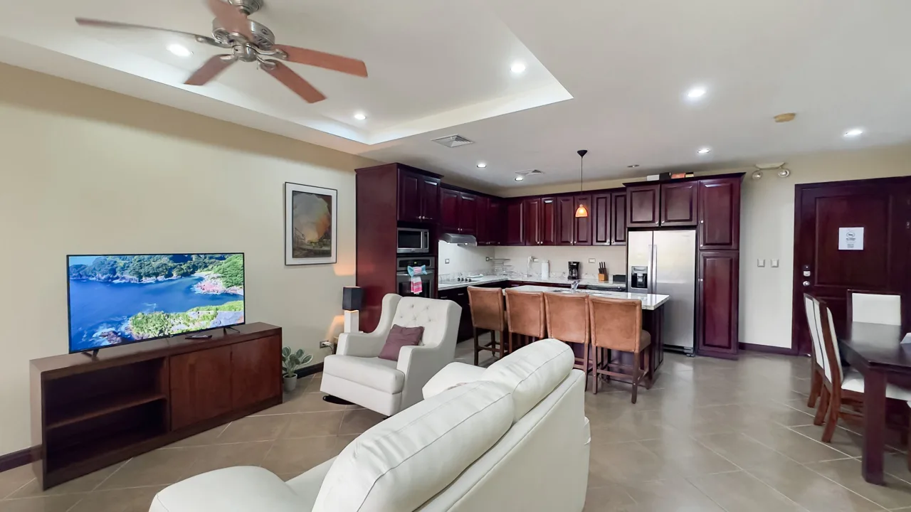 Stylish Jaco Beach Condo | Walk to Ocean
