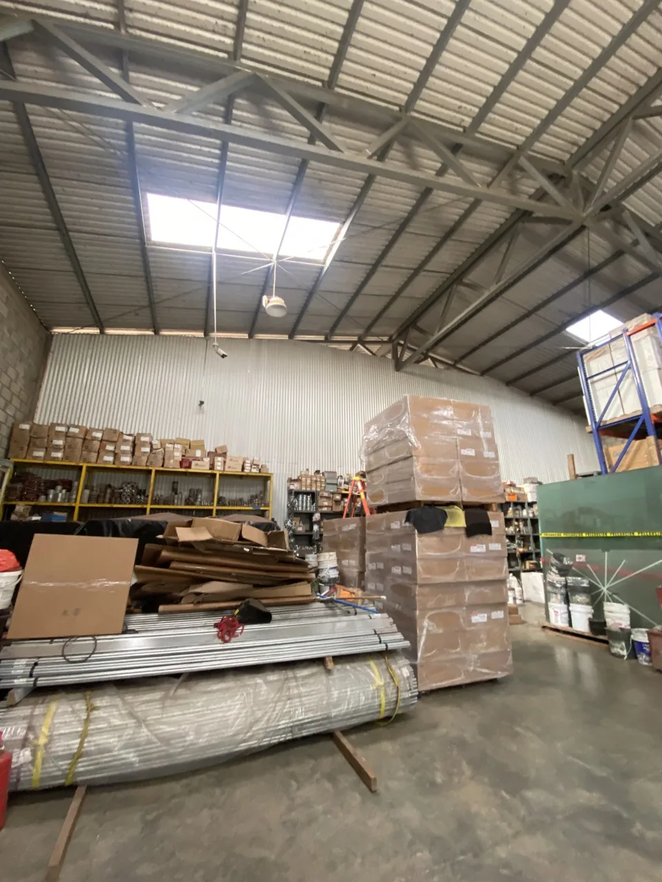 Industrial Warehouse for Sale in Santo Domingo de Heredia with Large Lot and Reduced Price — photo 3