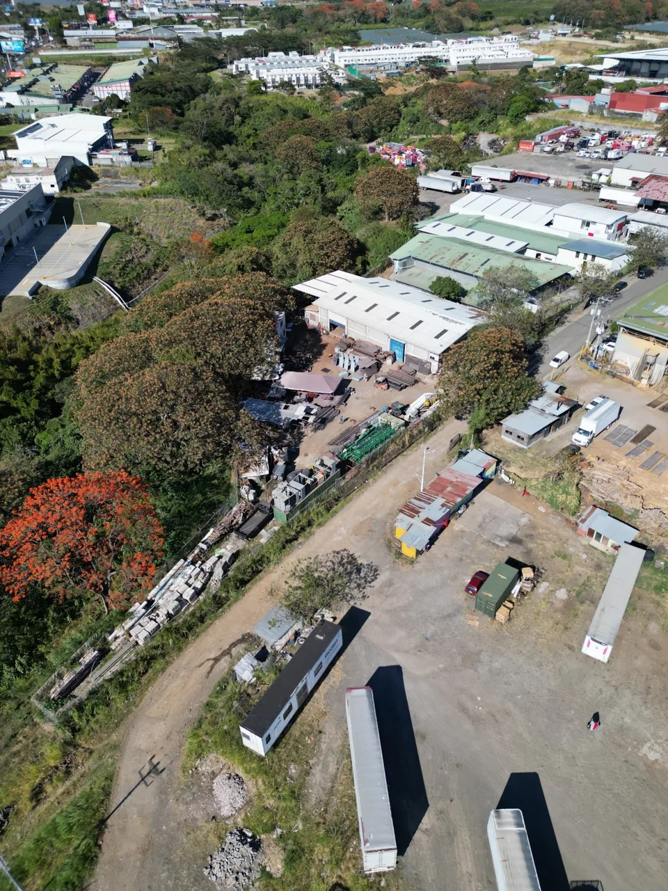 Industrial Warehouse for Sale in Santo Domingo de Heredia with Large Lot and Reduced Price — photo 4
