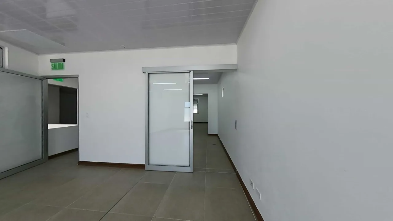 INSTITUTIONAL INVESTMENT IN SAN PEDRO – 2016 CORPORATE BUILDING — photo 3