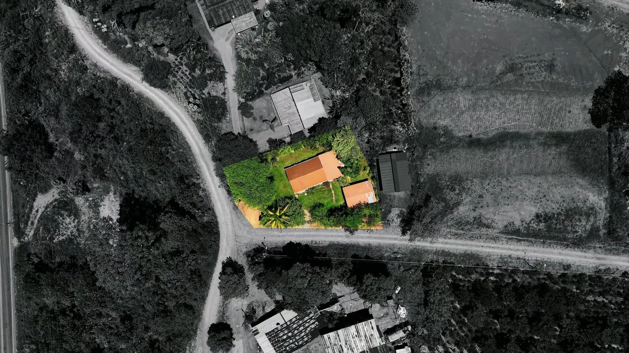 2-Story House with 879 m² Lot for Sale: Connectivity and Space, in Las Mercedes de Cajón — photo 4
