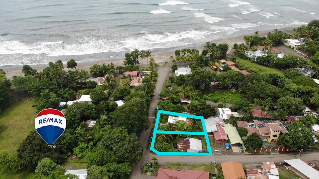 Prime Location | 100m from the beach | Next to Super Sol | Esterillos Oeste