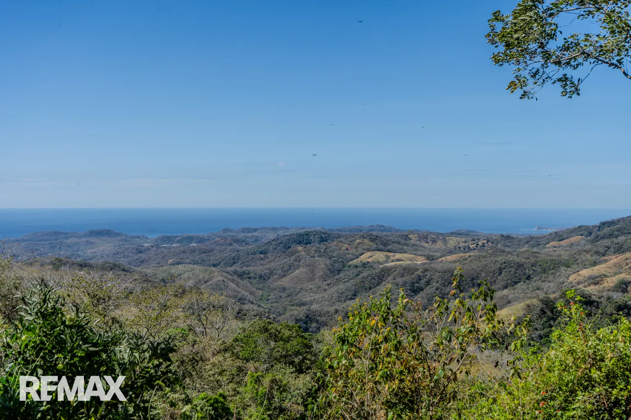 Nature First- Finca in Naranjal Mountains overlooking Nosara and Samara