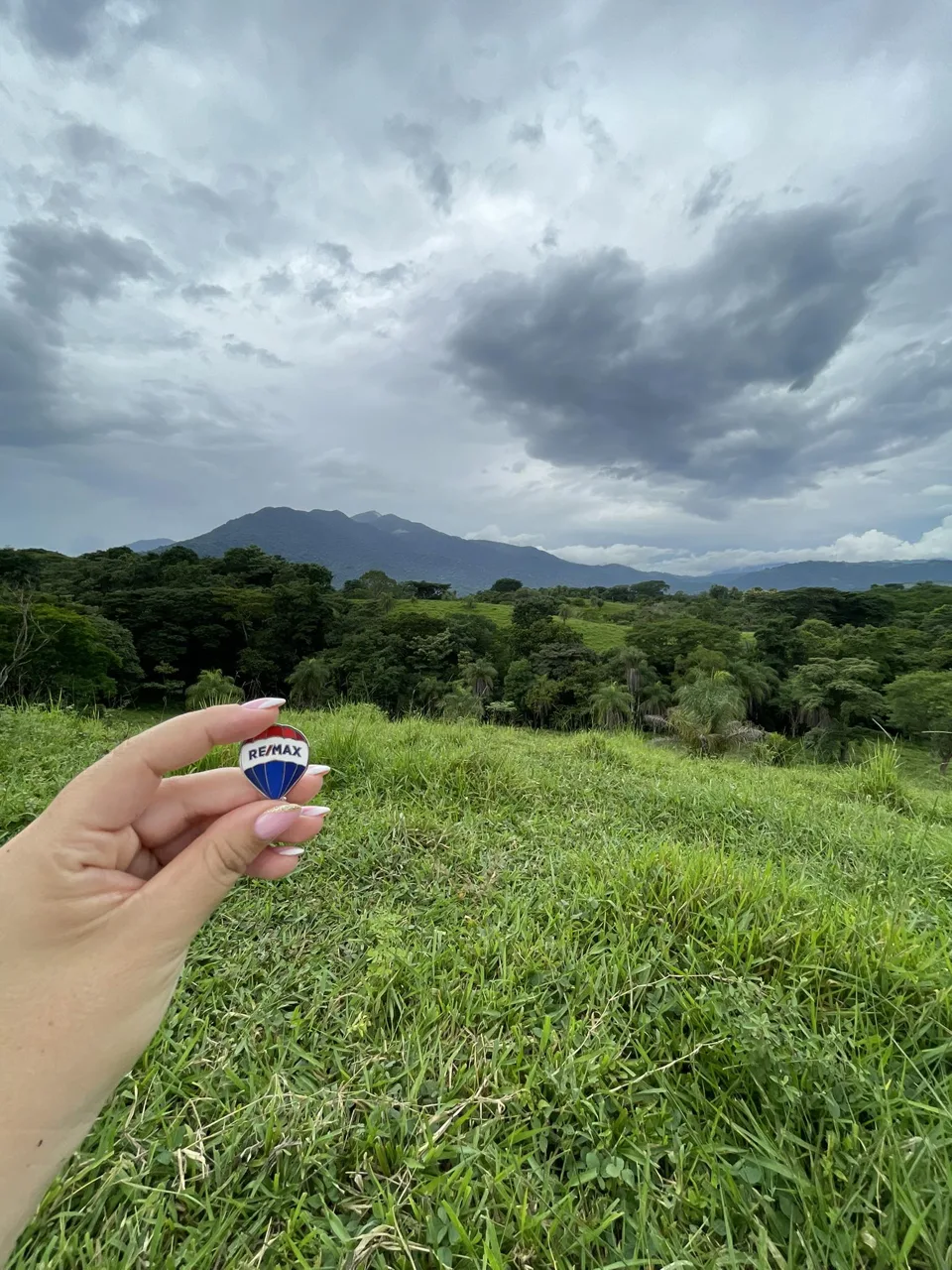 Unique Property for Sale in the Heart of Turrubares – 11 Hectares with Stunning Views