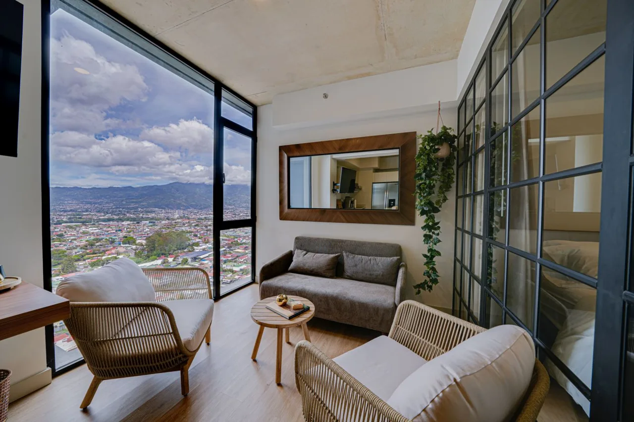 Furnished Apartment for Rent in Secrt Escalante – $1,500