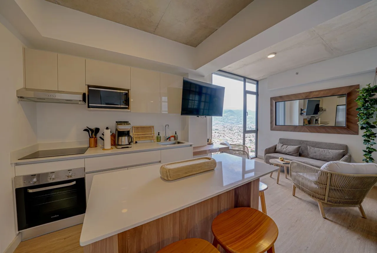Furnished Apartment for Rent in Secrt Escalante – $1,500 — photo 3