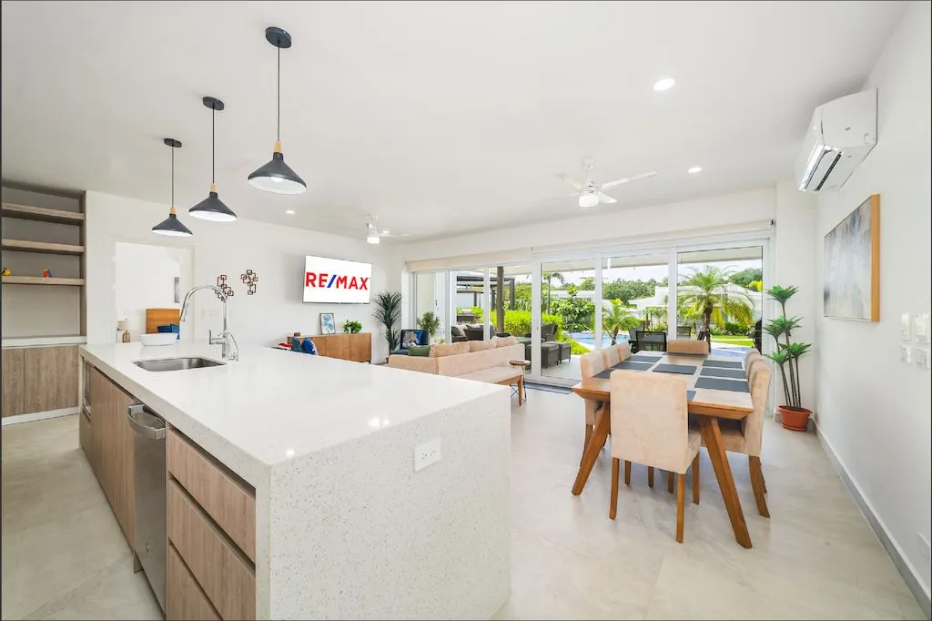 Enclave C3 ~ Best-Priced Resale in The Enclave Community