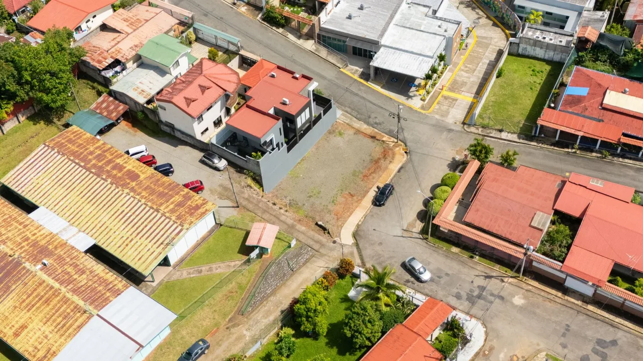 Strategic Lot for Sale in Perez Zeledn — photo 2