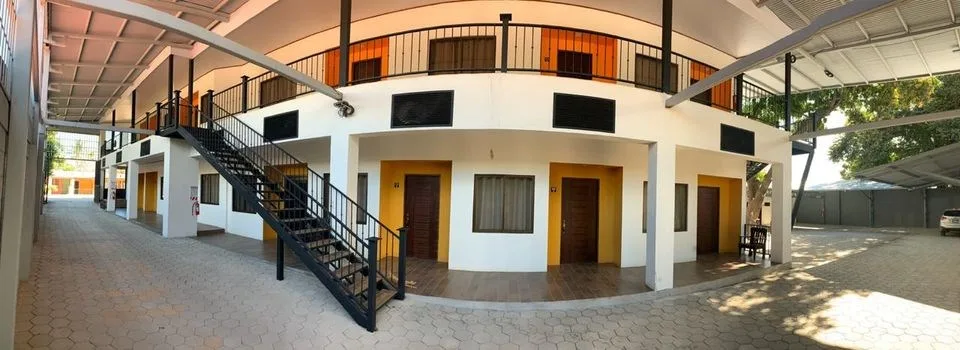 Building with 18 apartments. In the heart of Liberia
