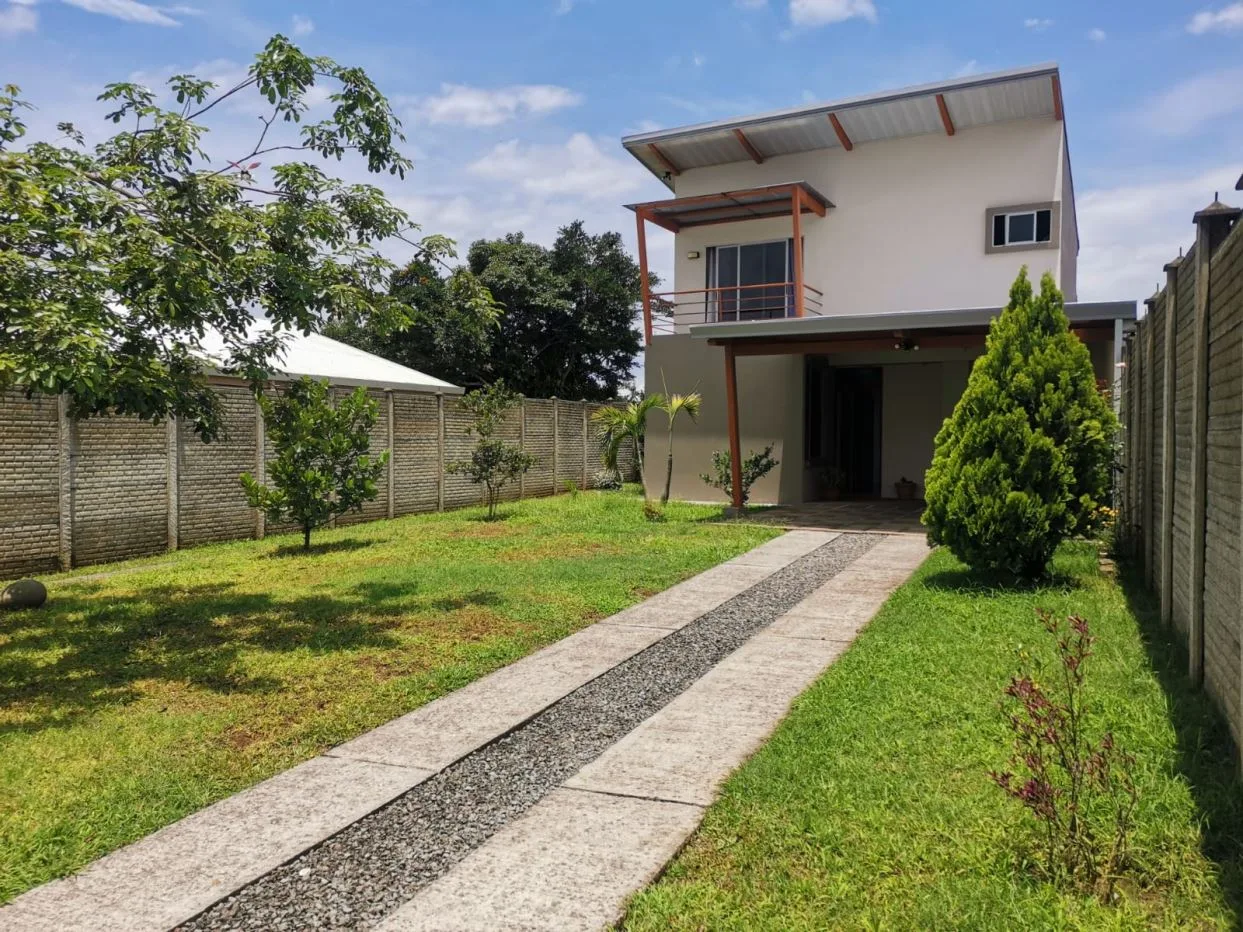 House for Sale, San Juan, Sarchí