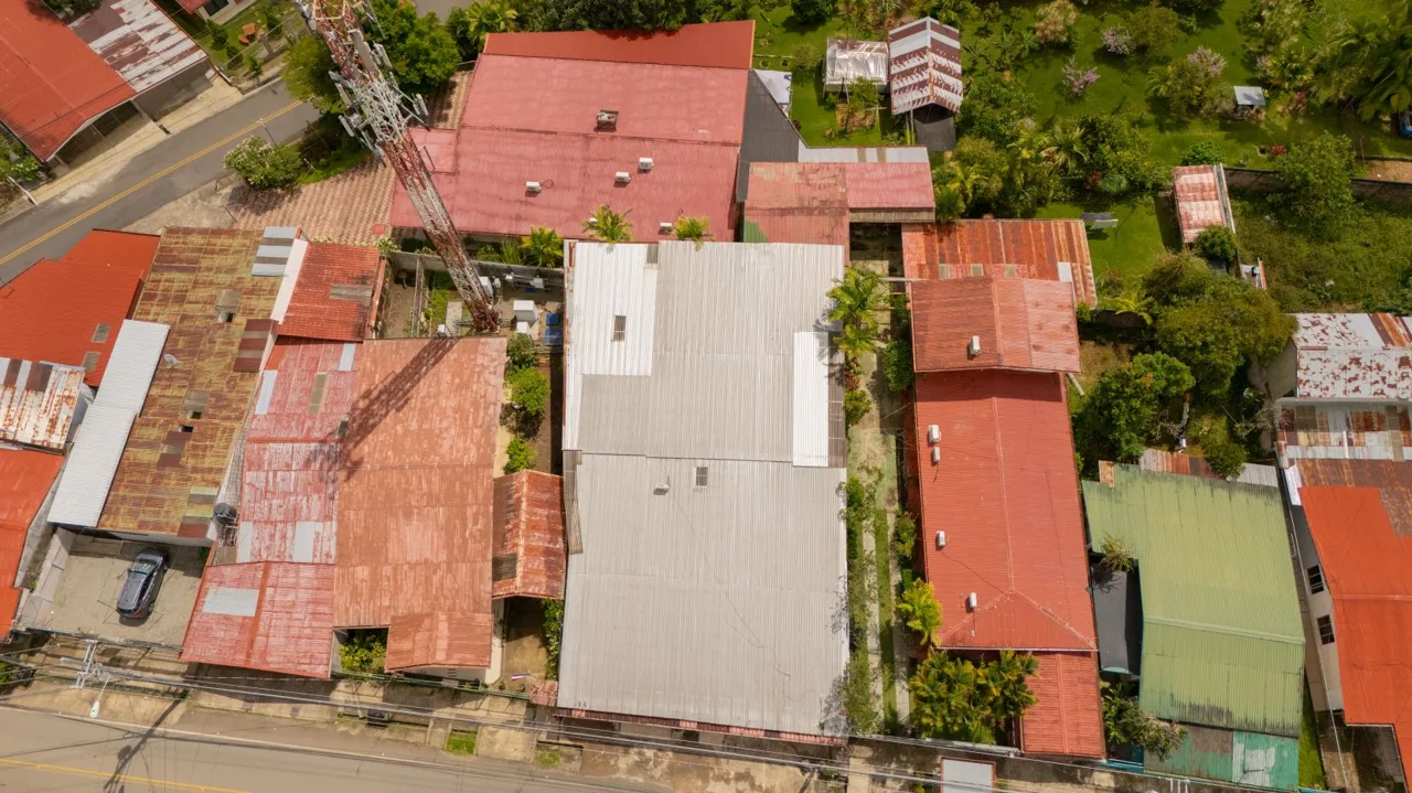 500 m² Commercial Property For Sale Barrio Sinaí, Pérez Zeledón Prime Location High Traffic Rental Income Potential — photo 2