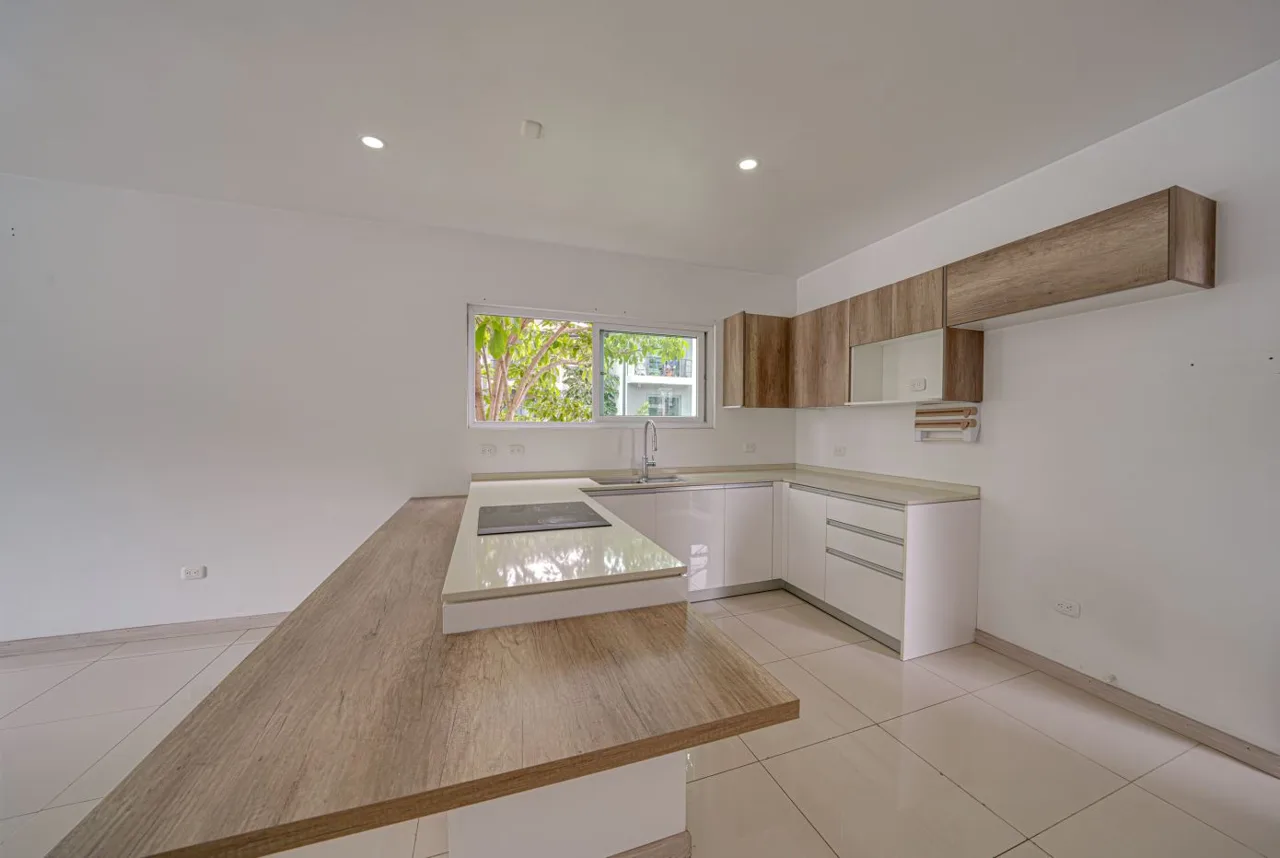APARTMENT FOR SALE: 2 BR / 2 BA / 2 PARKING SPACES – URUCA, SAN JOSÉ FV — photo 5