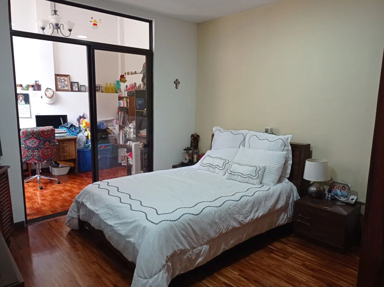 Strategically-located house near downtown San José in San Sebastián — photo 5