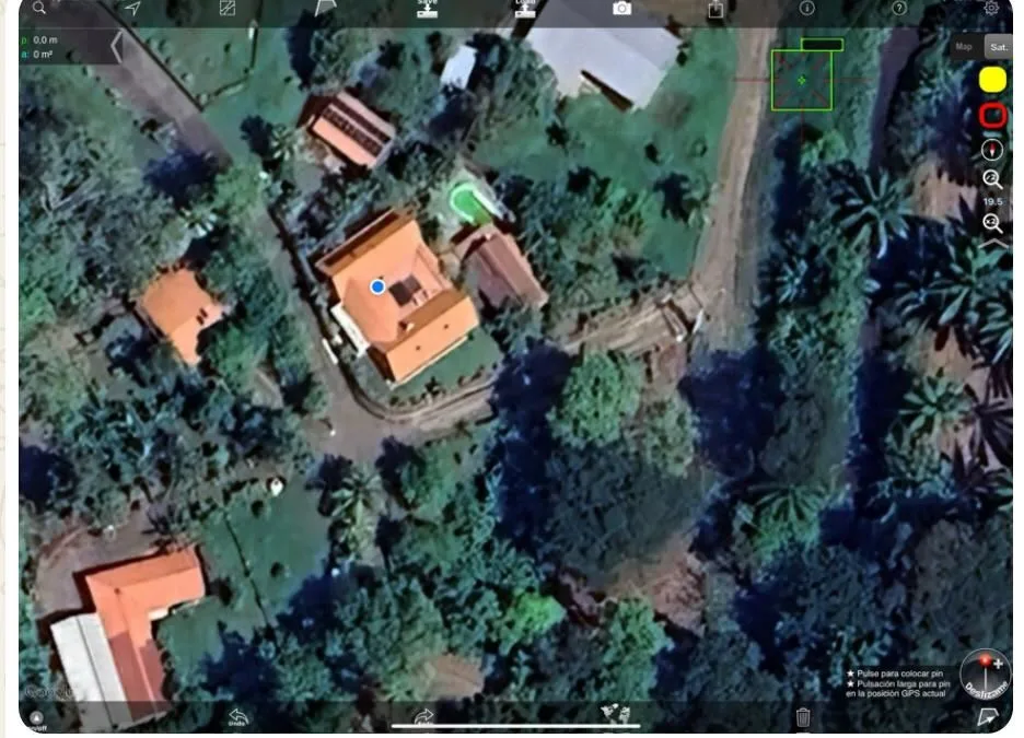 House with Pool for Sale – 1,704 m² Property in Parrita, Costa Rica