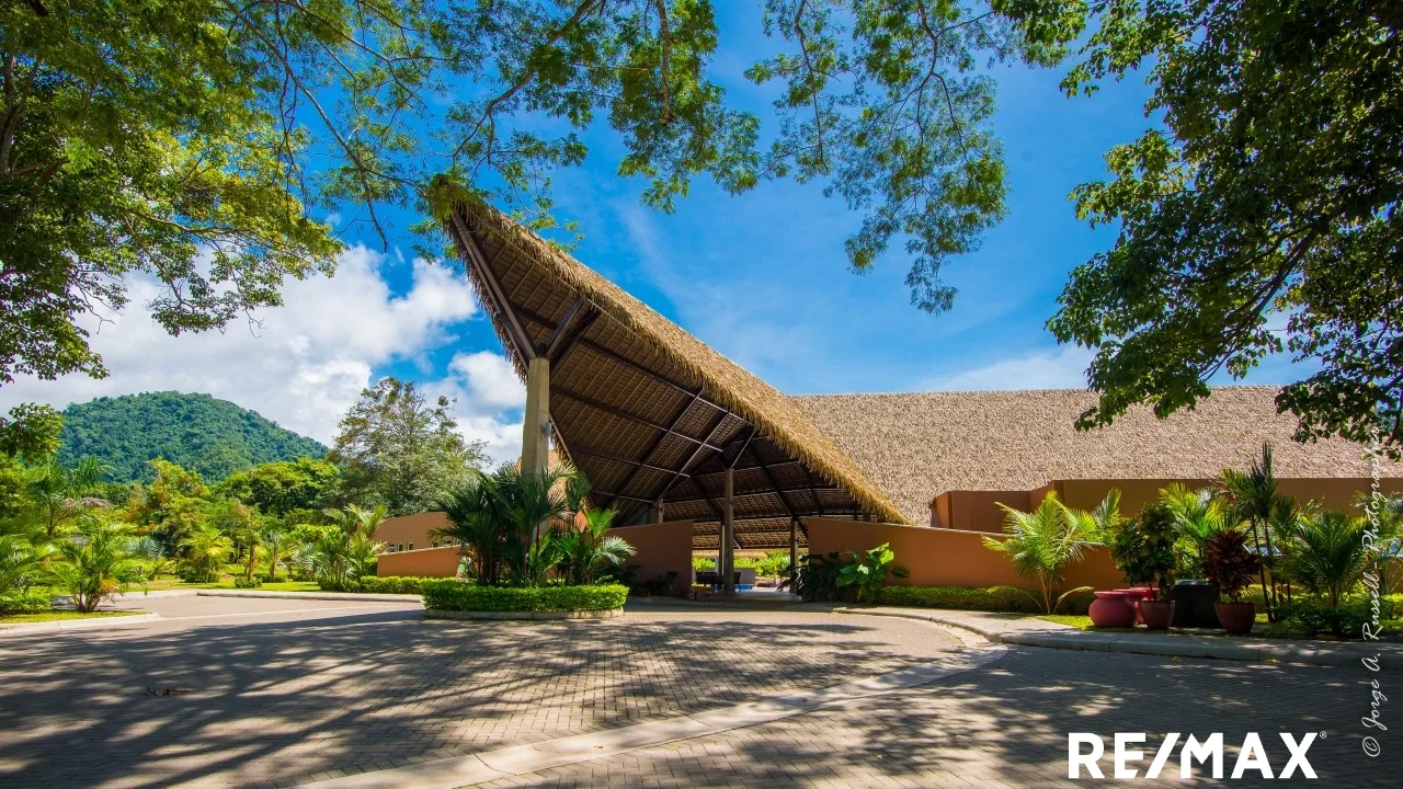 Central Pacific Costa Rica Home for Sale | 400 Meters from the Beach