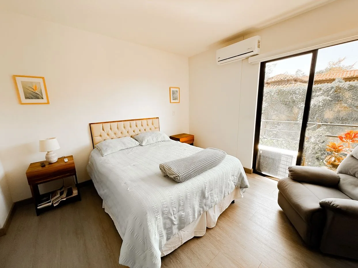 Unique Opportunity: Apartment for Sale in Ciudad Colón — photo 4