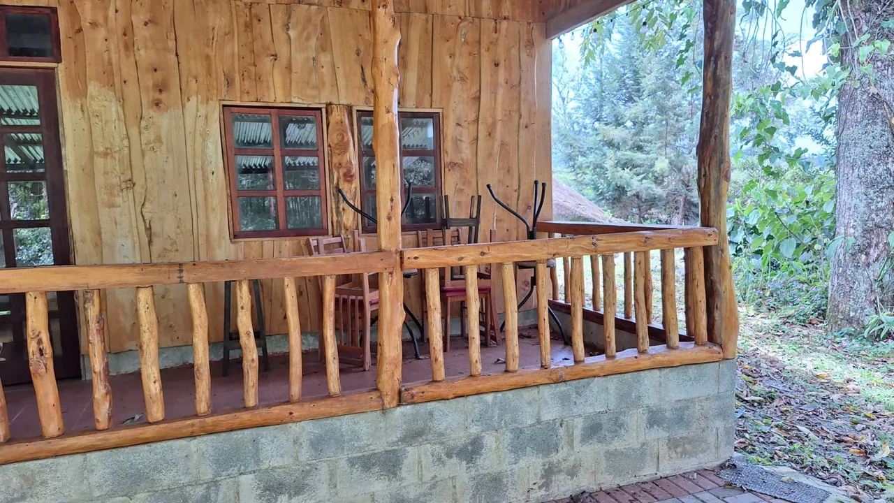 Unique 2,819 M² Lot for sale With Beautiful Cabin And Stunning River In Pérez Zeledón. — photo 4