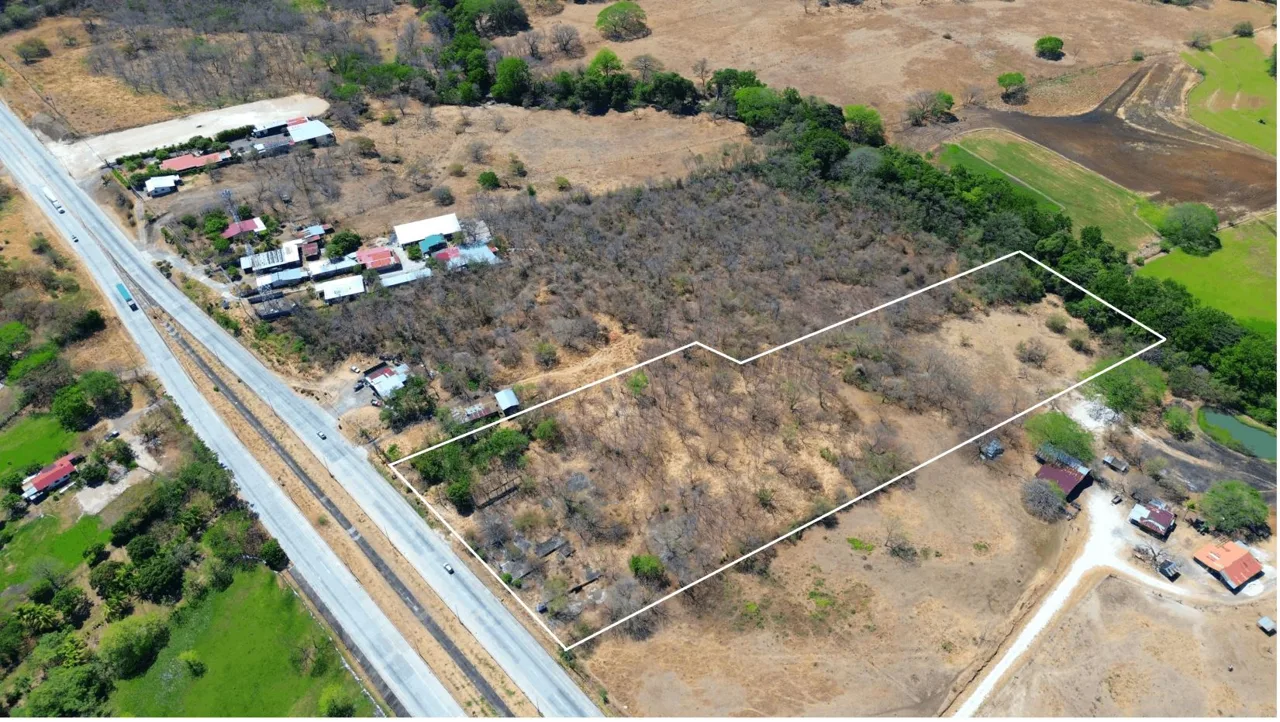Commercial Lot in Cañas, Guanacaste.