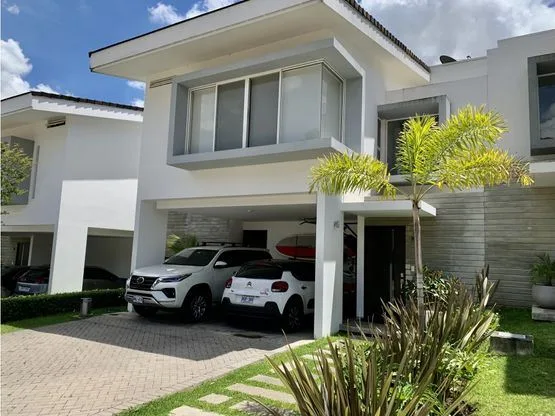 FOR SALE Modern house. Bello Horizonte. Escazu. Costa Rica