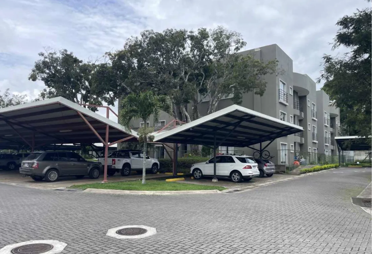Se Vende Apartamento NUEVO en La Guacima